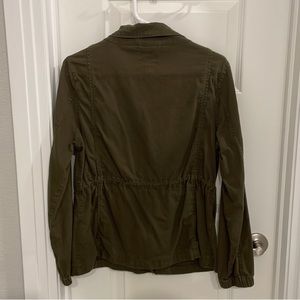 Old Navy jacket. Olive green. Very gently worn. Size M.